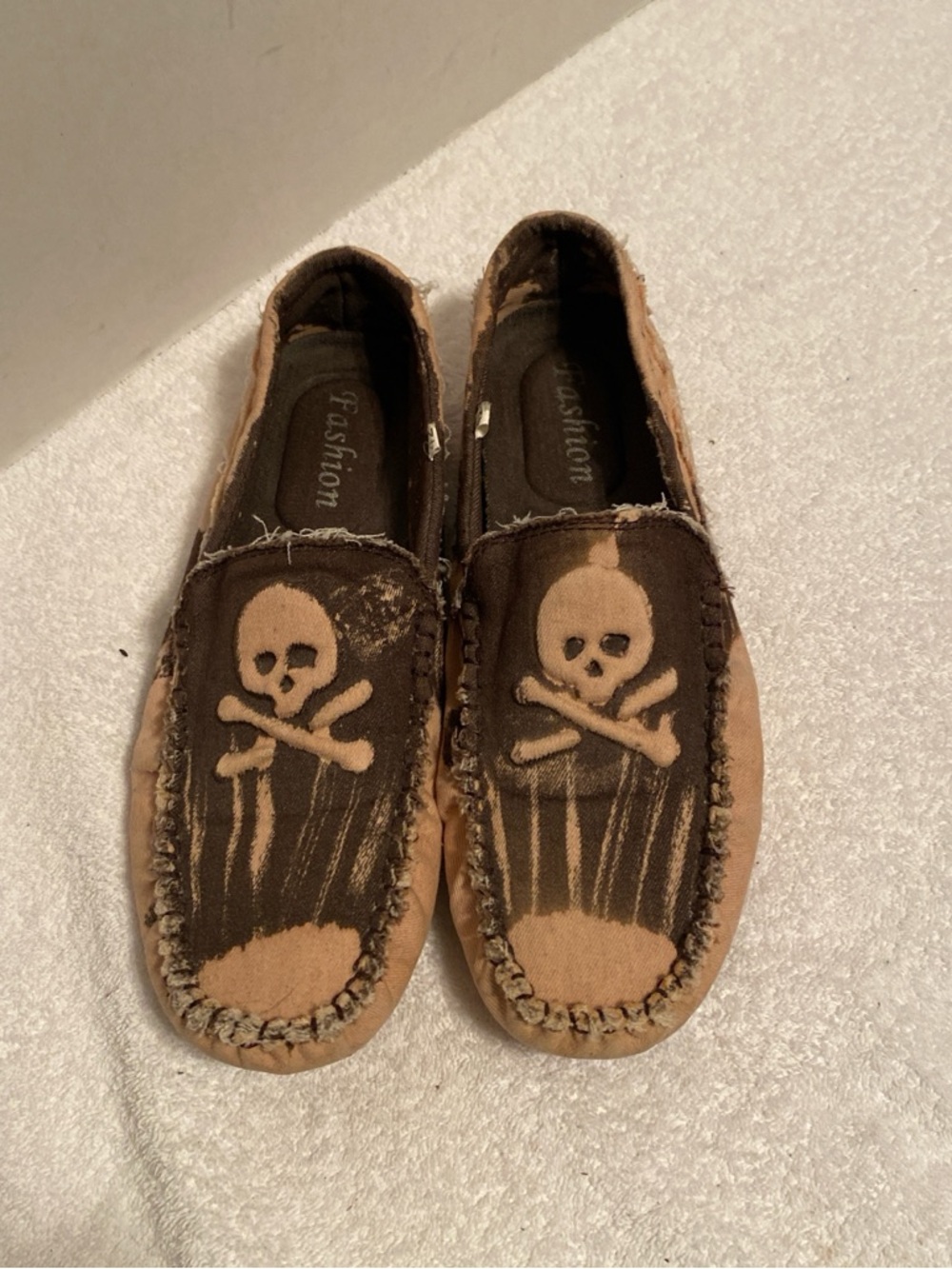 Skull Motif Slip-On Moccasins in Brown and Tan